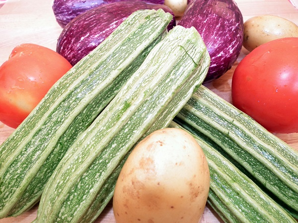 Verdure di campo estive